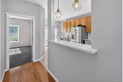 235 Kettles Lane, Medford, NY 11763 - Photo 6