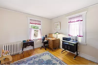 149 Maple Avenue, Westbury, NY 11590 - Photo 20