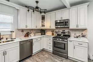 638 6th Ave, New Hyde Park, NY 11040 - Photo 6