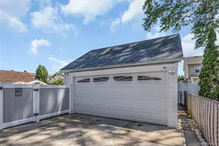 638 6th Ave, New Hyde Park, NY 11040 - Photo 22