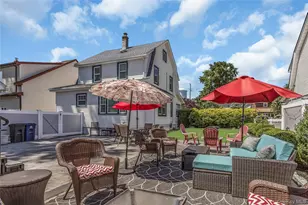 638 6th Ave, New Hyde Park, NY 11040 - Photo 24
