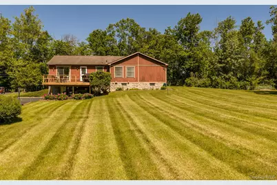 185 Crawford Street, Pine Bush, NY 12566 - Photo 2