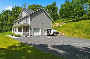 110 N Drury Ln, Newburgh, NY 12550 - Photo 32