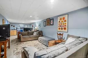 149 Arlington St, Mineola, NY 11501 - Photo 16