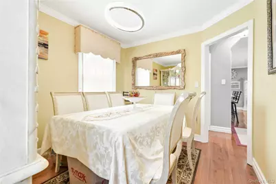 3 Ash Court, Hempstead, NY 11550 - Photo 18