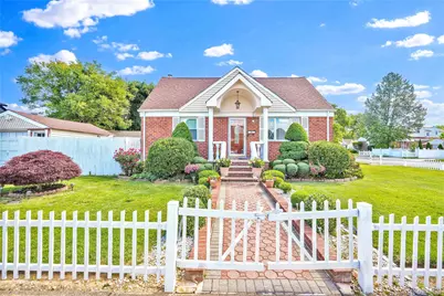 3 Ash Court, Hempstead, NY 11550 - Photo 1