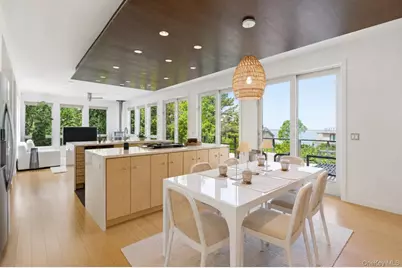 8 Old North Highway #A, Hampton Bays, NY 11946 - Photo 6