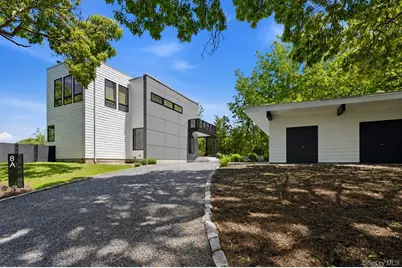 8 Old North Highway #A, Hampton Bays, NY 11946 - Photo 14