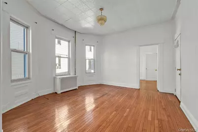 103-22 123rd Street, Richmond Hill, NY 11419 - Photo 6