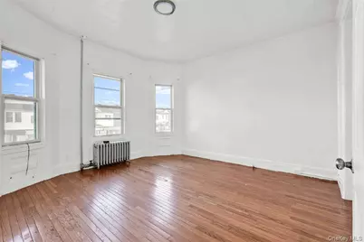 103-22 123rd Street, Richmond Hill, NY 11419 - Photo 20