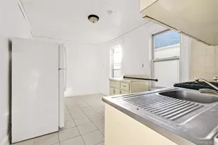 103-22 123rd St, Richmond Hill, NY 11419 - Photo 18