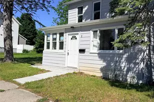 1 Chestnut St, Middletown, NY 10940 - Photo 2