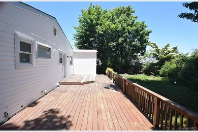 235 E 1st Street, Deer Park, NY 11729 - Photo 16