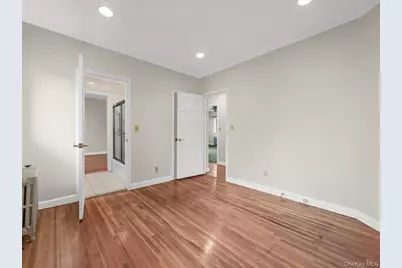 215 Middle Neck Road #3A - BUILDING 8, Great Neck, NY 11021 - Photo 12