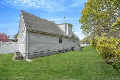 51 W Lake Drive, Patchogue, NY 11772 - Photo 30