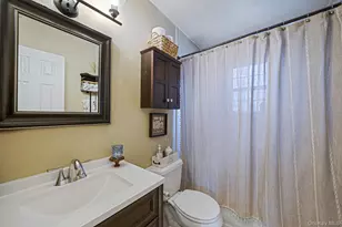 51 W Lake Dr, Patchogue, NY 11772 - Photo 14