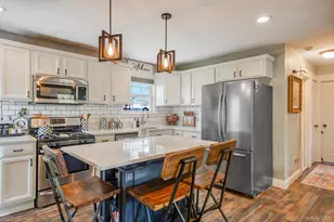 51 W Lake Dr, Patchogue, NY 11772 - Photo 10