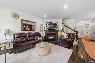 93 Meadow View Dr, Middletown, NY 10940 - Photo 10