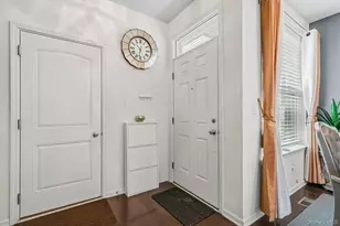 93 Meadow View Dr, Middletown, NY 10940 - Photo 4