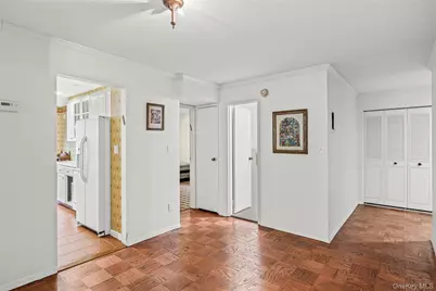360 Central Avenue #128, Lawrence, NY 11559 - Photo 8