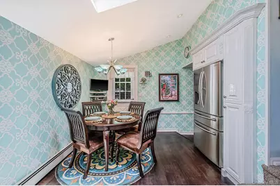 590 S 7th Street, Lindenhurst, NY 11757 - Photo 12