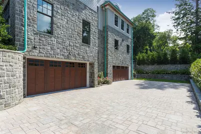 7 Pine Drive, Great Neck, NY 11021 - Photo 40