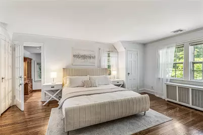 433 Park Avenue, Manhasset, NY 11030 - Photo 16