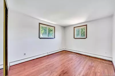 29 Pearsall Street, Babylon, NY 11702 - Photo 36