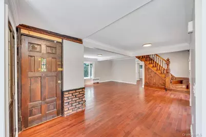 29 Pearsall Street, Babylon, NY 11702 - Photo 10