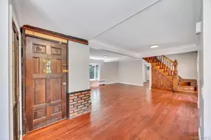 29 Pearsall St, Babylon, NY 11702 - Photo 10