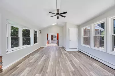 29 Pearsall Street, Babylon, NY 11702 - Photo 24
