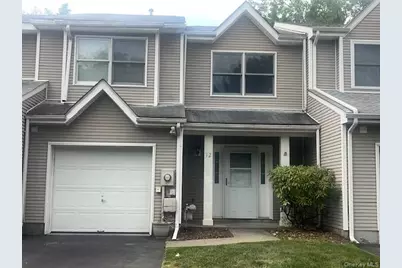 12 Deer Crossing Drive, Fishkill, NY 12524 - Photo 2