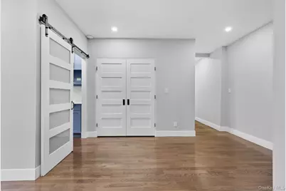 325 Main Street #4D, White Plains, NY 10601 - Photo 16