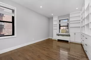 325 Main St, White Plains, NY 10601 - Photo 2