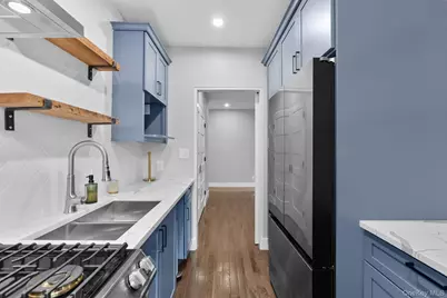325 Main Street #4D, White Plains, NY 10601 - Photo 8