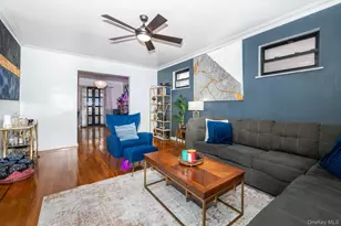 2530 Fenton Ave, Bronx, NY 10469 - Photo 4