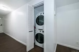 2530 Fenton Ave, Bronx, NY 10469 - Photo 34