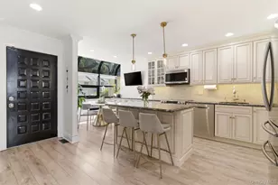 67 Villas Cir, Melville, NY 11747 - Photo 2