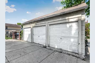 636 E 219th Street, Bronx, NY 10467 - Photo 22