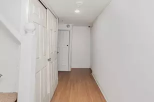 636 E 219th St, Bronx, NY 10467 - Photo 8