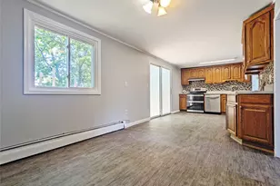 17 Belair Rd, Selden, NY 11784 - Photo 4