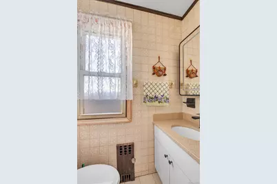59-30 71st Street, Maspeth, NY 11378 - Photo 10