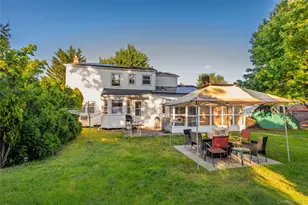 96 Hudson Ave, Brentwood, NY 11717 - Photo 30