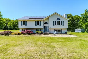 310 Gillespie St, Pine Bush, NY 12566 - Photo 12