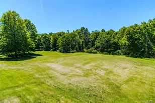 310 Gillespie St, Pine Bush, NY 12566 - Photo 14
