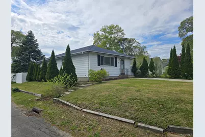 90 Blue Point Road, Selden, NY 11784 - Photo 2