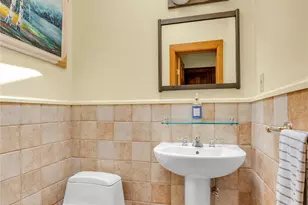 5 Eden Roc Dr, Locust Valley, NY 11560 - Photo 12
