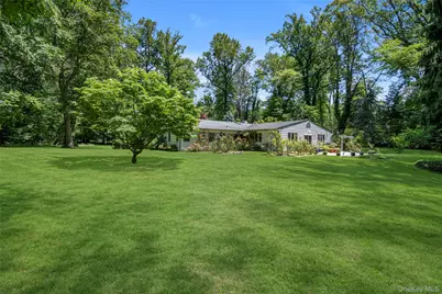 5 Eden Roc Drive, Locust Valley, NY 11560 - Photo 24