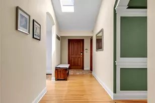 5 Eden Roc Dr, Locust Valley, NY 11560 - Photo 2