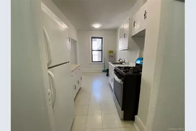 140-30 Sanford Avenue #5A, Flushing, NY 11355 - Photo 4